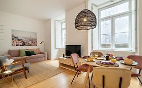 Modern 1Bdr In Downtown Lisbon By Lovelystay