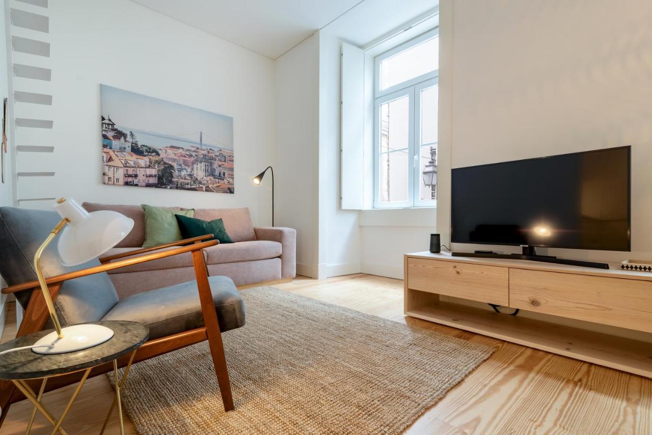 Modern 1Bdr In Downtown Lisbon By Lovelystay Exterior foto